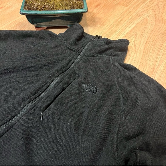 Large North face Zip up - Picture 2 of 7